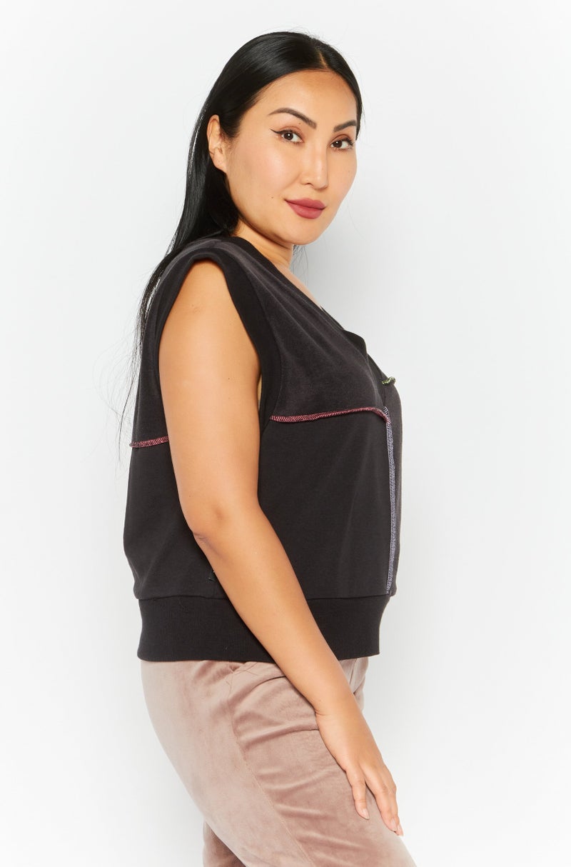 PUMA تي شيرت تدريب بلا أكمام للنساء، أسود - Image 3